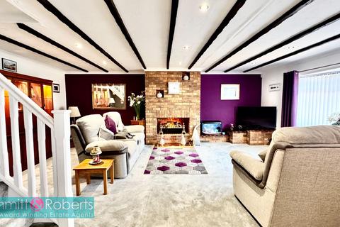 Hart Cottage Benridge Bank, West Rainton, Houghton Le Spring, DH4 6NN