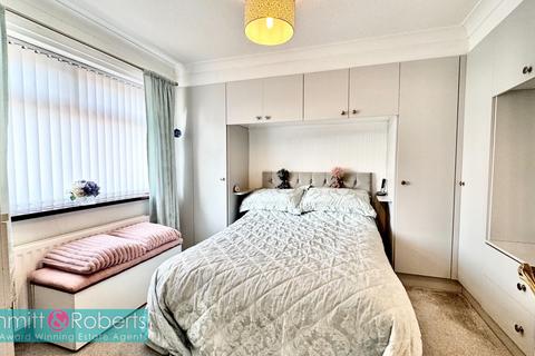 Hart Cottage Benridge Bank, West Rainton, Houghton Le Spring, DH4 6NN