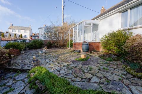 2 bedroom detached bungalow for sale, St. Boniface Road, Crediton, EX17