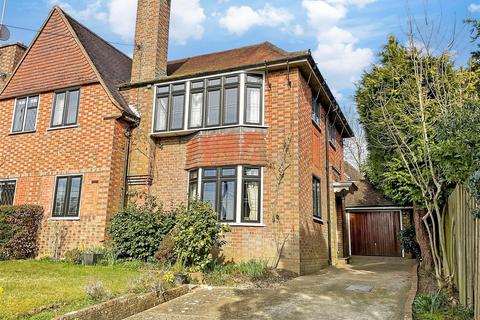 3 bedroom semi-detached house for sale, Summerhill Close, Haywards Heath, West Sussex