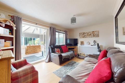 25 Beech Grove, Stamford, PE9 2JH