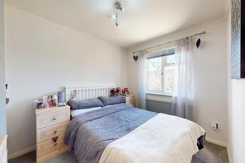 25 Beech Grove, Stamford, PE9 2JH