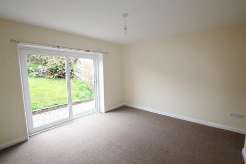 3 bedroom detached bungalow to rent, Dunstone View, Plymouth PL9