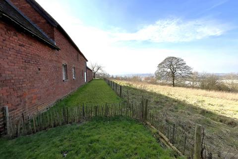 3 bedroom barn conversion for sale, Mucklow Hill, Halesowen B62