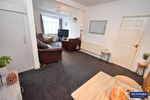 3 bedroom semi-detached house for sale, Broad Avenue, Leicester