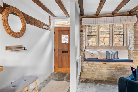 3 Ashwin Court, Bretforton, Evesham, WR11 7HL