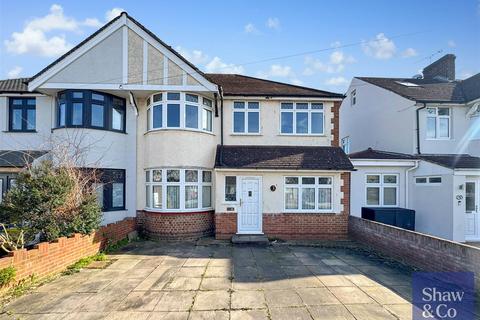 4 bedroom house to rent, Cheyne Avenue, Twickenham TW2