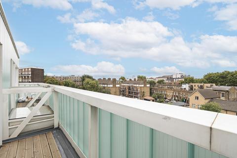2 bedroom apartment for sale, Zeno Court, Long Walk, London, SE1
