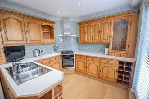 3 bedroom semi-detached house for sale, Edinburgh Road, Jarrow