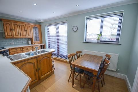 3 bedroom semi-detached house for sale, Edinburgh Road, Jarrow