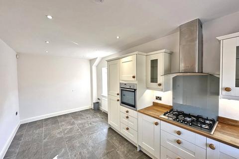 Nova House Noel Close, Brockenhurst, SO42 7RP