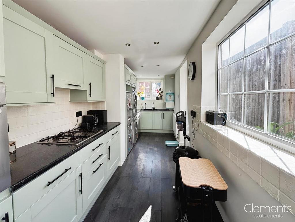 11f6db04-Kitchen.jpg