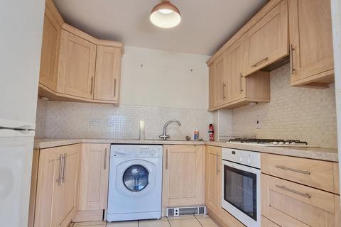 1 bedroom apartment for sale, Luton Road, Barton-le-Clay, Bedfordshire, MK45