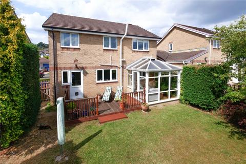 16 Oakleigh View, Baildon, Shipley, BD17 5TP