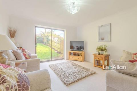undefined, Lynwood Drive, Blakedown, Kidderminster