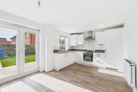16 Airedale Drive, Brough, HU15 1US