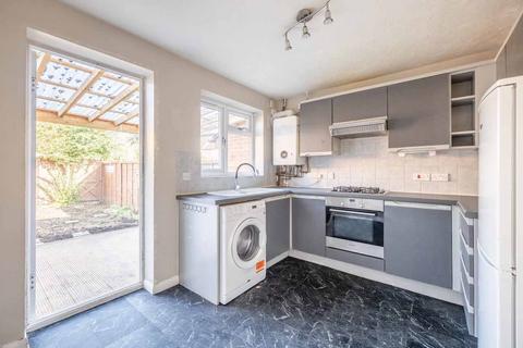 2 bedroom semi-detached house for sale, Littlebrook Avenue, Slough SL2