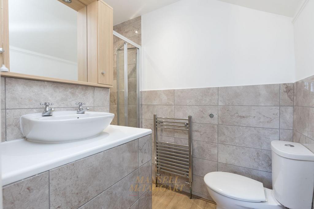 En Suite Shower Room