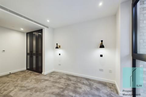 1 bedroom apartment to rent, Merino Gardens, London E1W