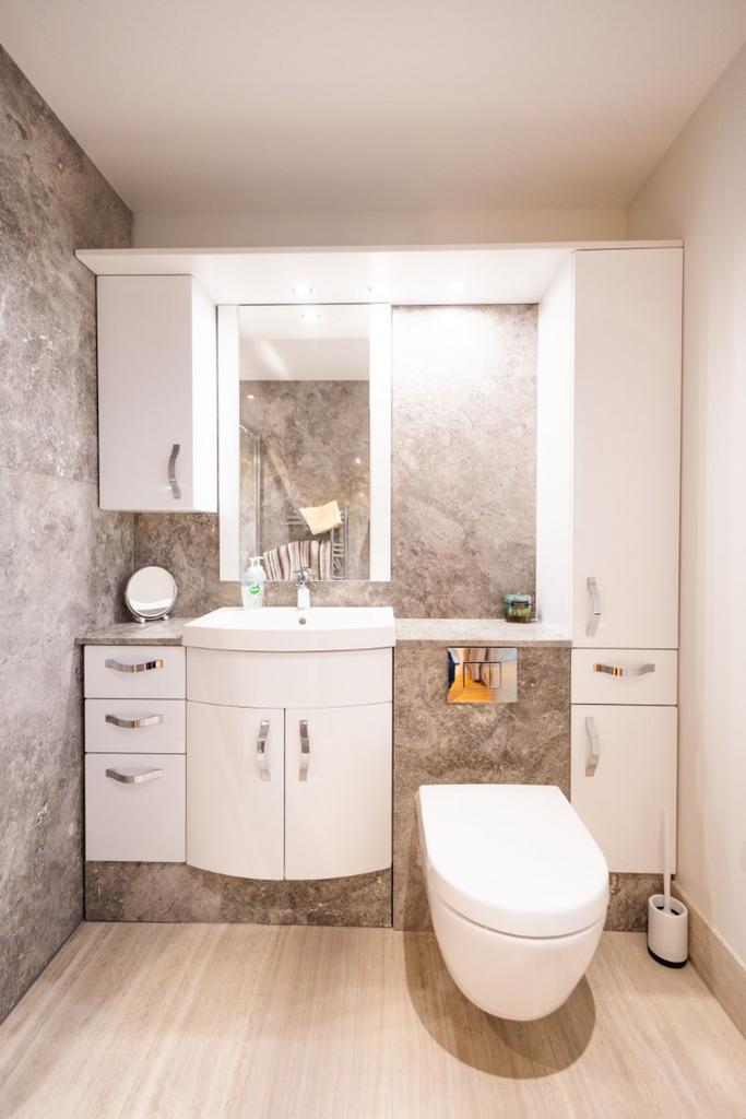 En Suite  3