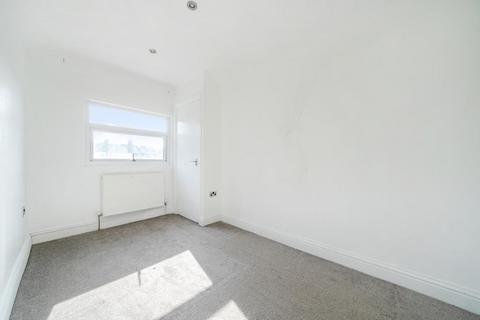 20 Barossa Road, Camberley, GU15 4JE