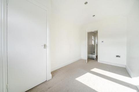 20 Barossa Road, Camberley, GU15 4JE