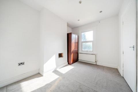 20 Barossa Road, Camberley, GU15 4JE