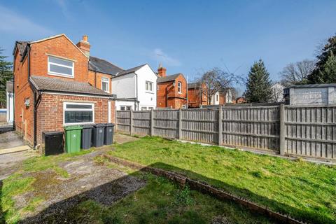 20 Barossa Road, Camberley, GU15 4JE