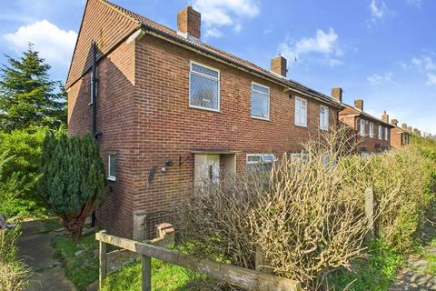 4 bedroom semi-detached house to rent, Staplefield Drive, Brighton