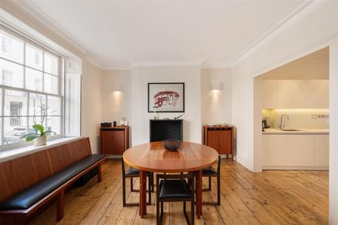 4 bedroom terraced house for sale, Chester Row, Belgravia, SW1W.