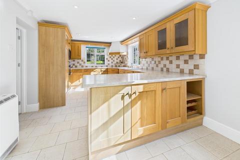 7 bedroom detached house for sale, Marlpit Lane, Norton, Gloucester