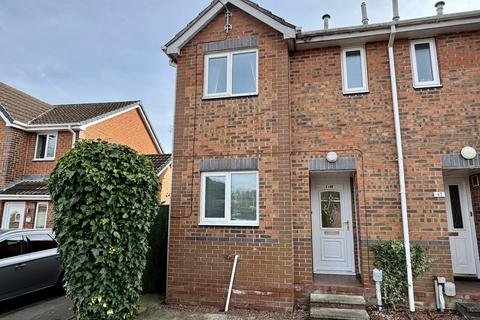 2 bedroom end of terrace house for sale, Inglefield Close, Beverley, HU17 8XG