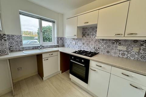 2 bedroom end of terrace house for sale, Inglefield Close, Beverley, HU17 8XG