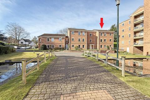 2 bedroom apartment for sale, Sandringham Court, Porthill, Shrewsbury