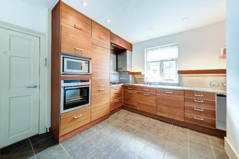 2 bedroom flat to rent, OAKDEN STREET, SE11