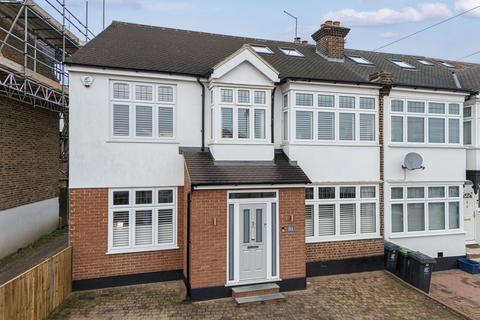 4 bedroom end of terrace house for sale, Princes Road, Buckhurst Hill, IG9