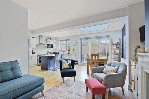 4 bedroom end of terrace house for sale, Princes Road, Buckhurst Hill, IG9