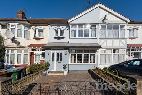 4 bedroom terraced house for sale, Cherrydown Avenue, Chingford, E4