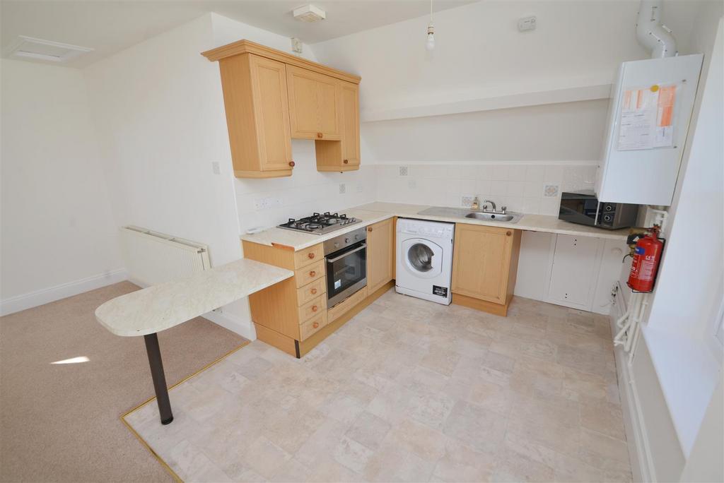 Kitchen & Dining Room