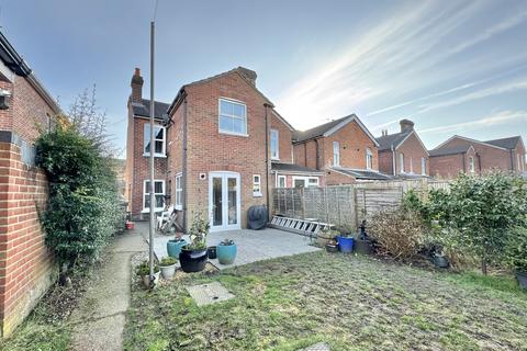 3 bedroom end of terrace house for sale, Swanwick Lane, Swanwick