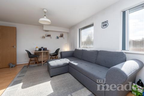 2 bedroom flat for sale, Ashton Court, Connington Crescent, E4