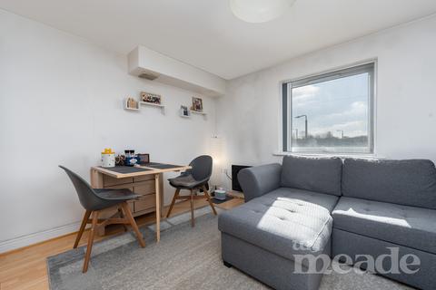 2 bedroom flat for sale, Ashton Court, Connington Crescent, E4