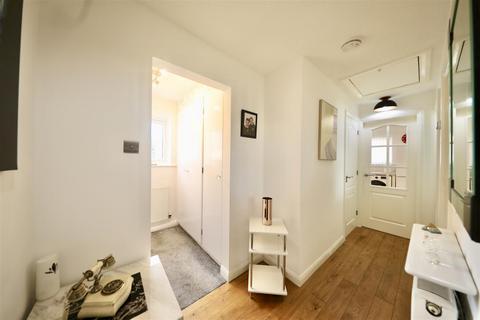 1 bedroom flat for sale, Crescent Street, Cottingham