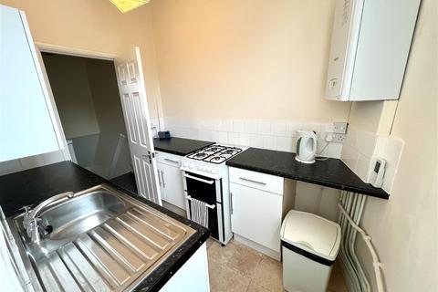 1 bedroom flat for sale, St James Road, Torquay TQ1