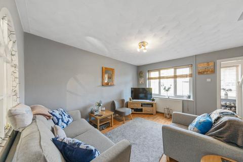 88 Bramshill Close, Birchwood, Warrington, WA3 6TZ