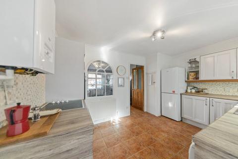 88 Bramshill Close, Birchwood, Warrington, WA3 6TZ