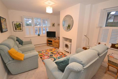 3 bedroom end of terrace house for sale, Colliton Street, Dorchester