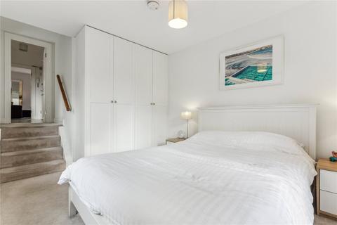 2 bedroom apartment for sale, Battersea Park Road, SW11