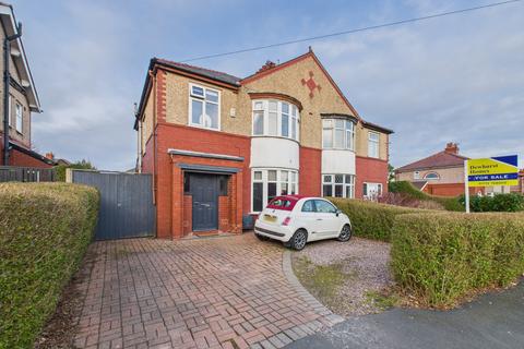 3 bedroom semi-detached house for sale, Meadway, Penwortham PR1