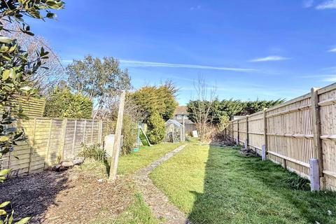 3 bedroom semi-detached house for sale, Hailsham Road, Polegate